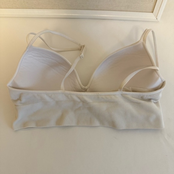 H&M White Ribbed Bralette - Picture 3 of 3